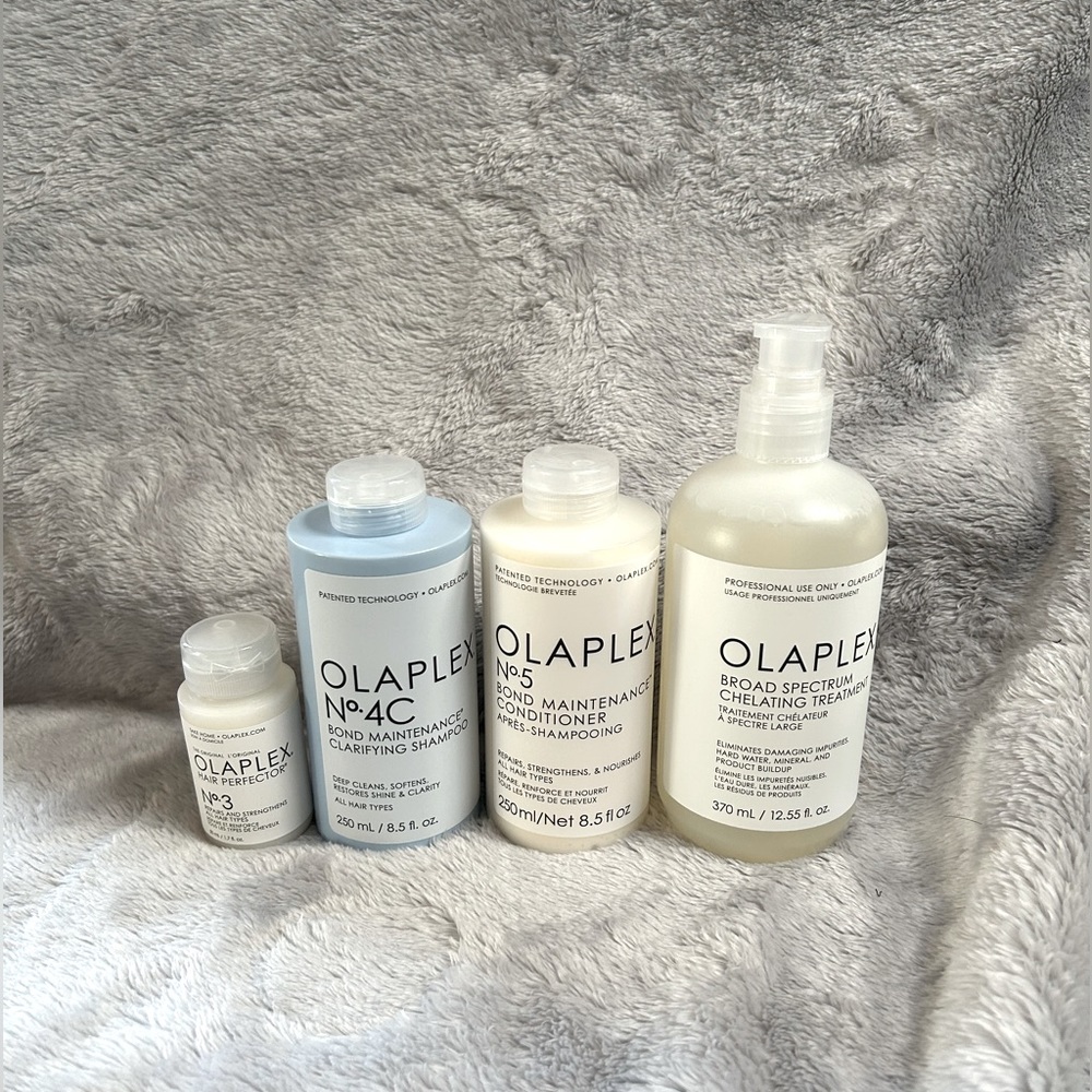 Olaplex No.4c clarifying shampoo No.5 conditioner No.3 perfector, chelating